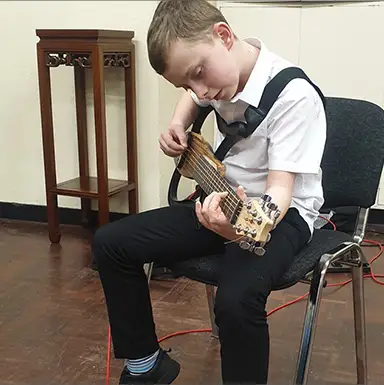 image-guitar53 6